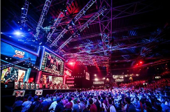 Faker三冠王之路:电竞英雄S系列赛冠军之路再启航